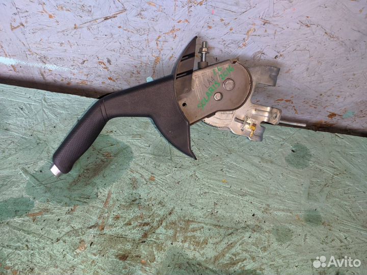 Рычаг стояночного (ручного) тормоза Hyundai Solari