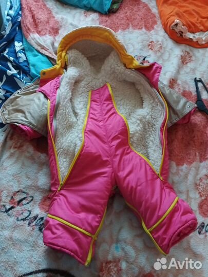 Зимний комбинезон для девочки