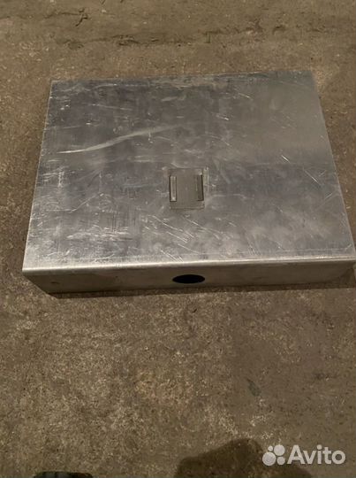 Лопата для уборки снега