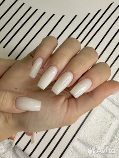Маникюр 