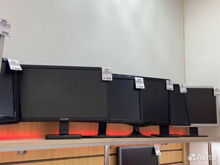 Монитор. Samsung E1920