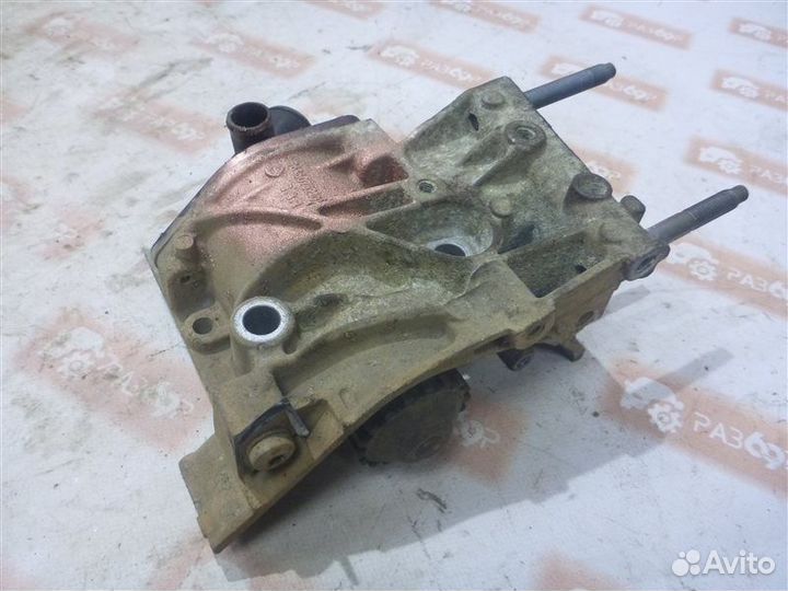 Кронштейн Peugeot 206 2B TU3A 2008