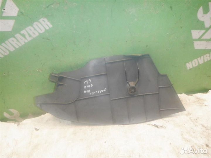 Накладка (кузов внутри) Мазда Мазда 3 бк