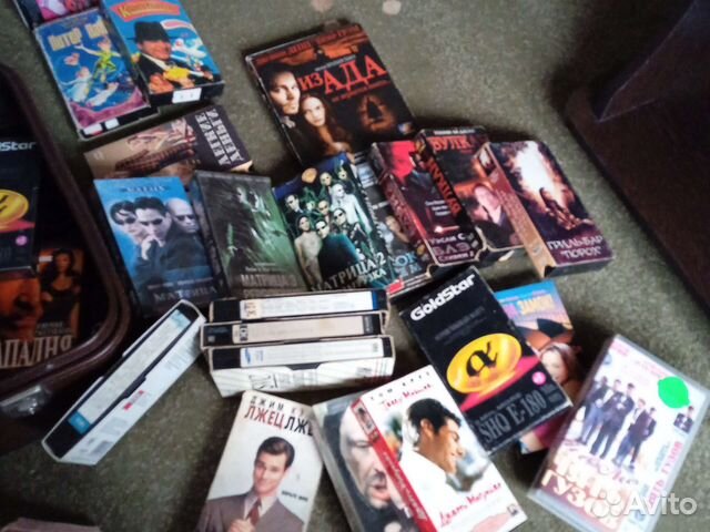 Видеокассеты, много ценного концерт мультики кино