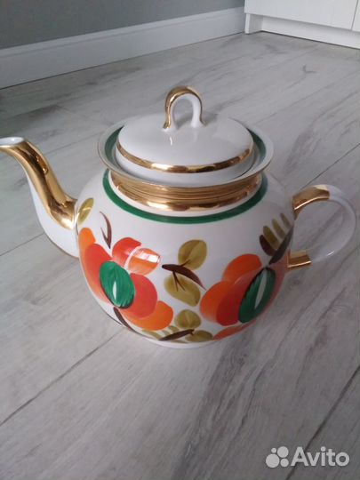 Чайник Купеческий 3л Новый, фарфор позолота