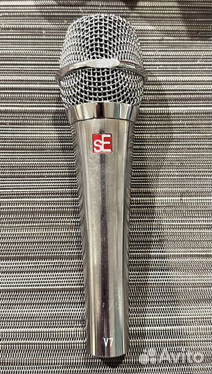 SE V7 Chrome Edition