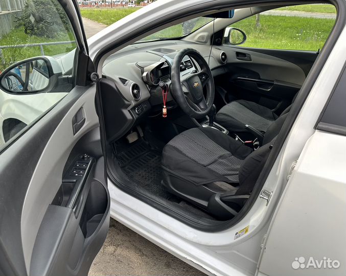 Chevrolet Aveo 1.6 AT, 2012, 118 000 км