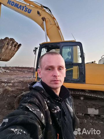 Машинист экскаватора. Калесник хитачи петушок. Работа машинист экскаватора в хабаровске свежие вакансии. Машинист экскаватора 5 разряда. Работа машинист экскаватора в хабаровске свежие вакансии.