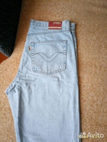 Джинсы