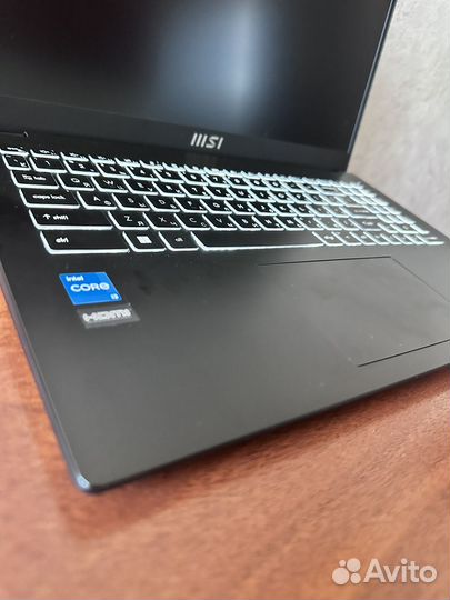 Ноутбук msi