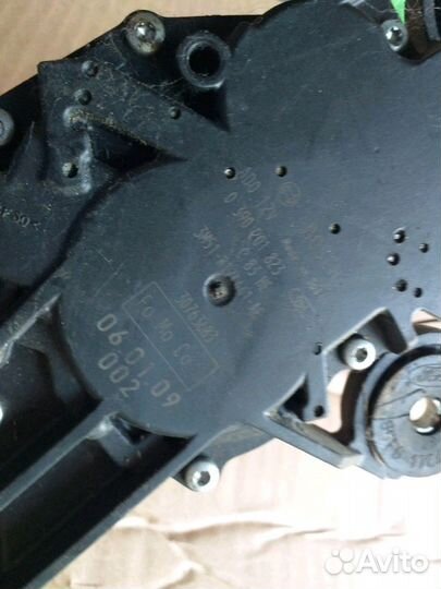 Моторчик стеклоочистителя задний Ford Focus 2