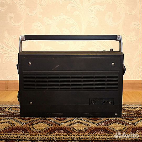 Радиоприёмник VEF Спидола-232 FM USB Bluetooth