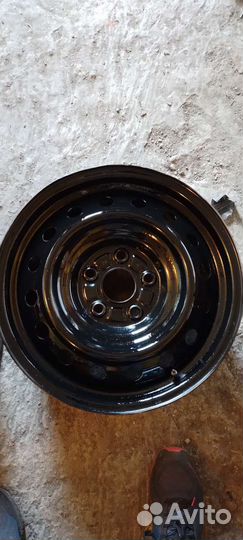 Диски штамповка r 16с колпаками