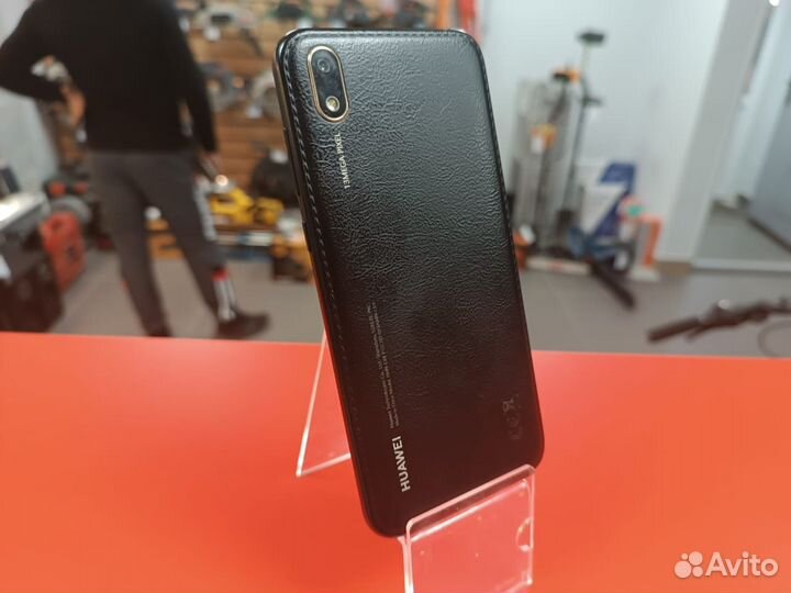 Смартфон Huawei Y5