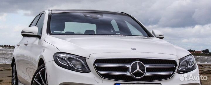 Обвес amg w213 решетка оригинал без дефектов