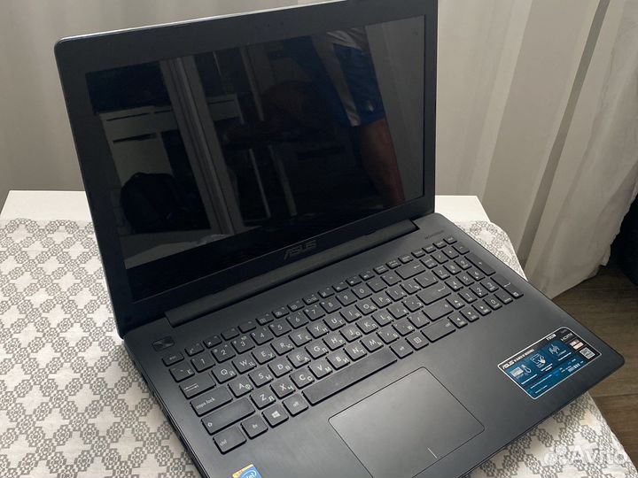 Ноутбук asus
