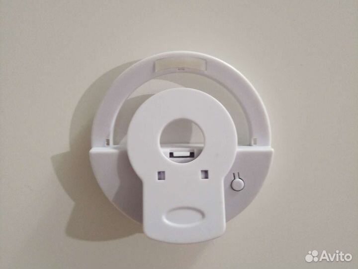 Селфи-кольцевая лампа