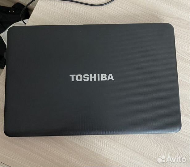 Ноутбук Toshiba