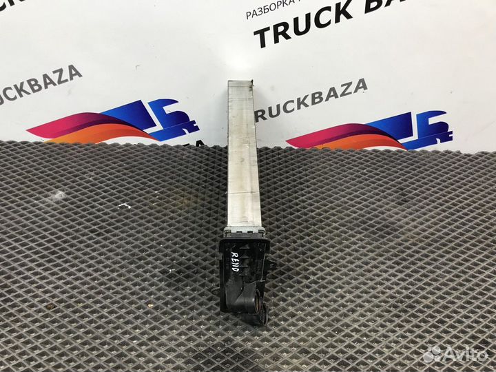 5001833355 Радиатор отопителя Renault Premium