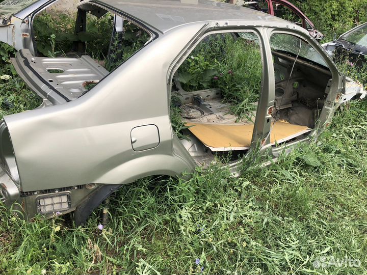 Кузов по частям Renault Logan