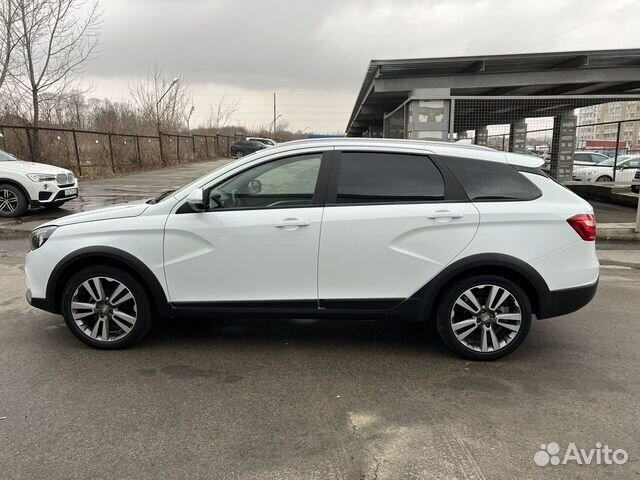 LADA Vesta Cross 1.6 МТ, 2019, 90 000 км