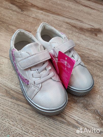 Кеды новые для девочки