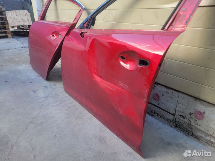 Задние левые двери Mazda GJ 2017