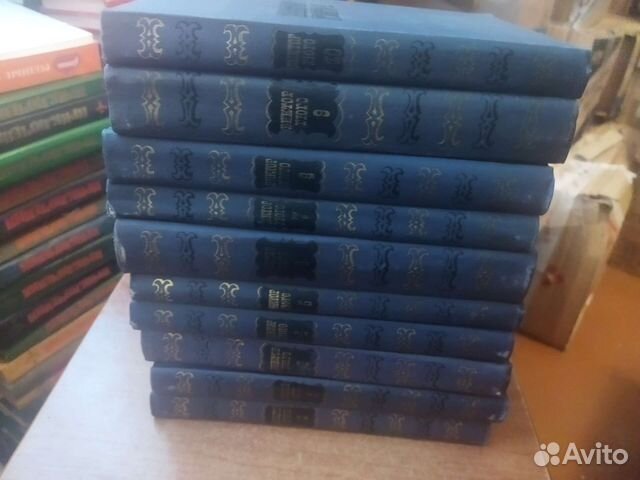 Виктор Гюго -10т. А.П.Чехов-8т