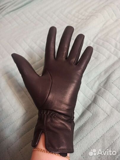 Перчатки женские кожаные новые