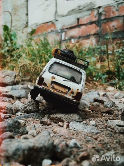 Модель машинка Нива