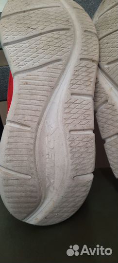 Кроссовки детские demix 38р