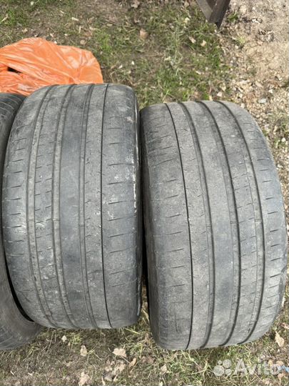 Michelin Pilot Super Sport 285/35 R21 и 325/30 R21 Y