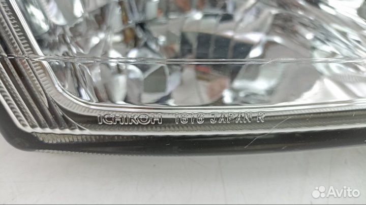 Фара правая Nissan Liberty PM12 1998