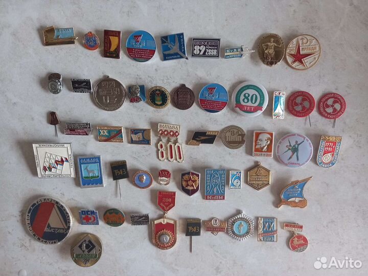 Тяжелые значки СССР