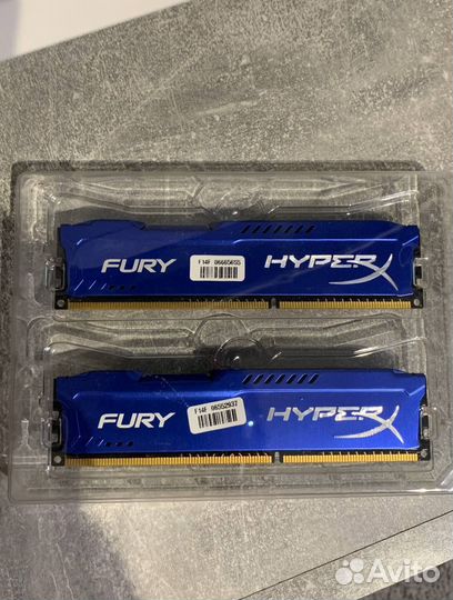 Материнская плата с процессором i7 и памятью