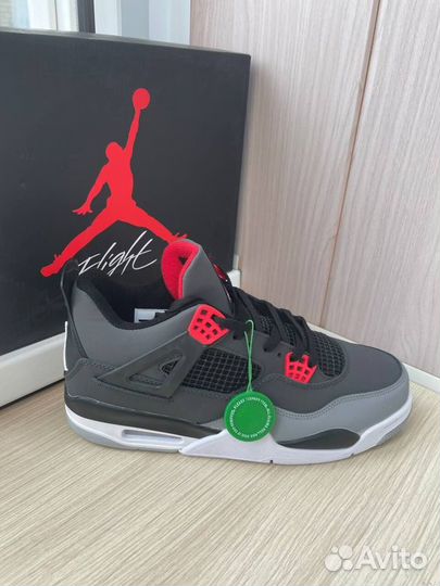 Nike air jordan 4 retro