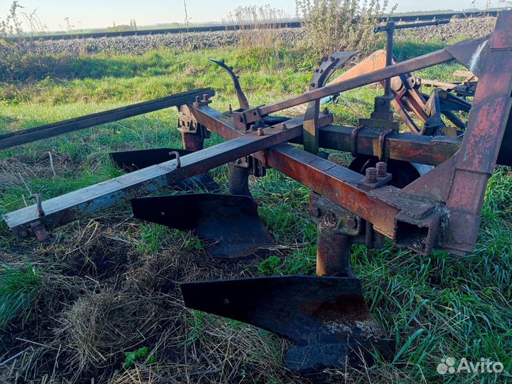 Плуг ЛесАгроМаш ПЛН-3-35, 1990