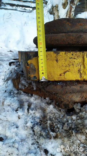 Клык разрыхлитель бульдозера