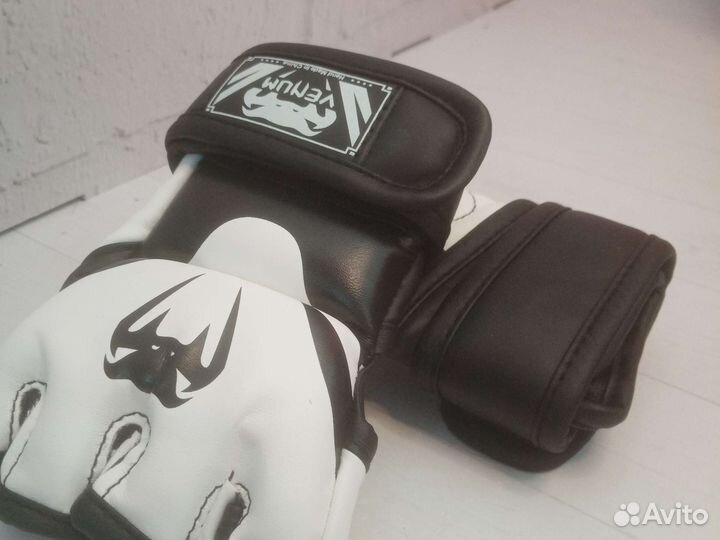 Перчатки для единоборств детские