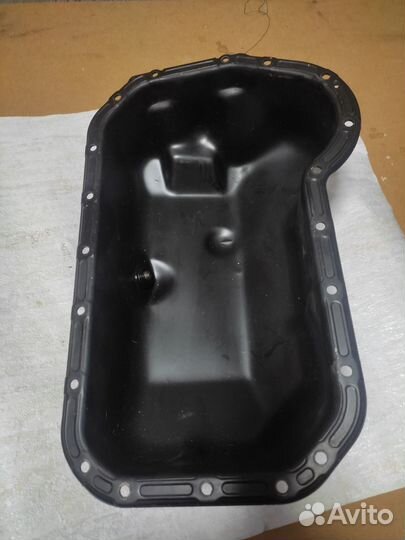 Поддон двигателя VW 1,9 TD VAG 051103601