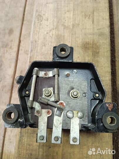 Реле от Москвича 407