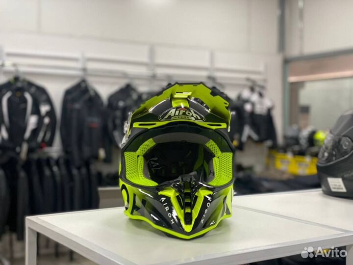 Мотошлем airoh twist 2.0 BIT