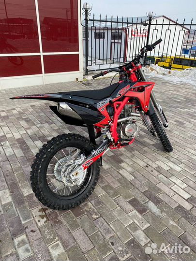 Кроссовый мотоцикл BSE Z11