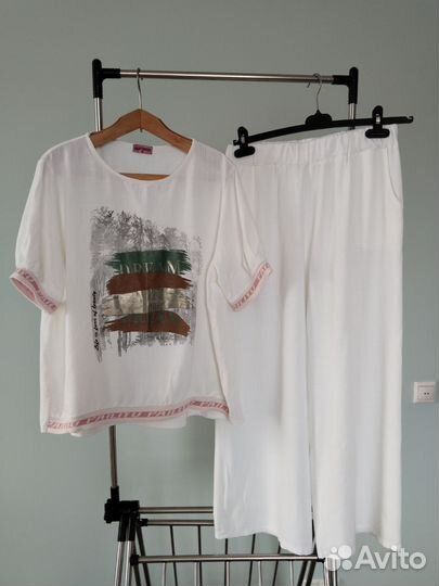 Брючный костюм женский,размер 50-52