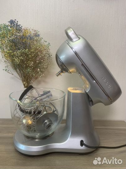 Миксер планетаный Bork b811