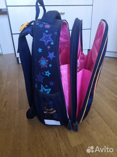 Школьный рюкзак