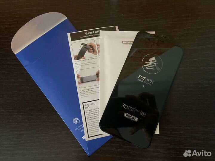 Защитное стекло премиум Remax на iPhone 11/XR