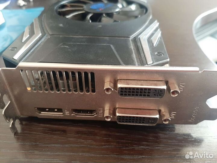 Видеокарта Sapphire AMD Radeon HD 6790 1 gb