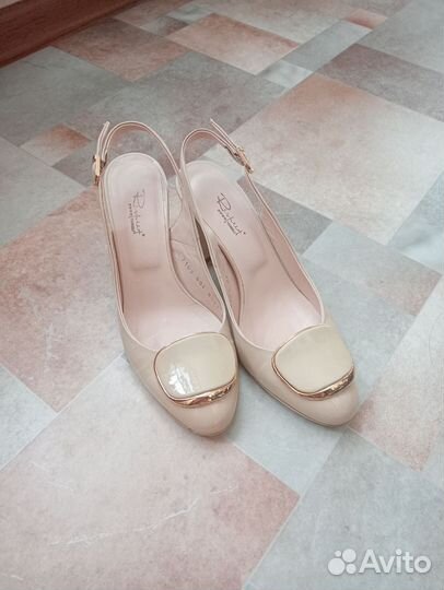 Туфли женские