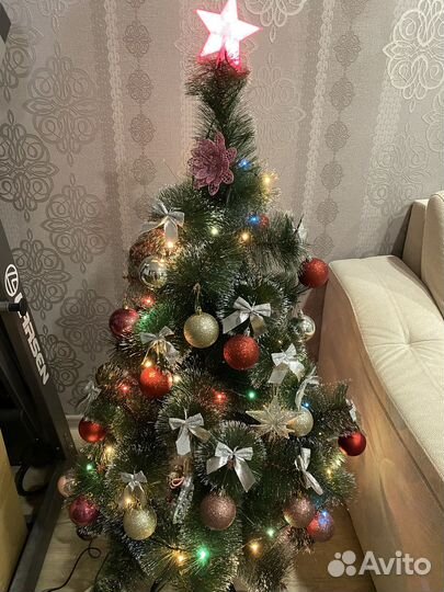 Ёлка искуственная 